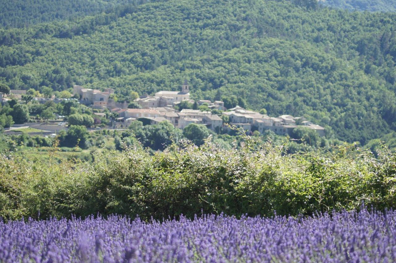 克拉维里尔酒店 Saint-Auban-sur-lʼOuvèze 外观 照片