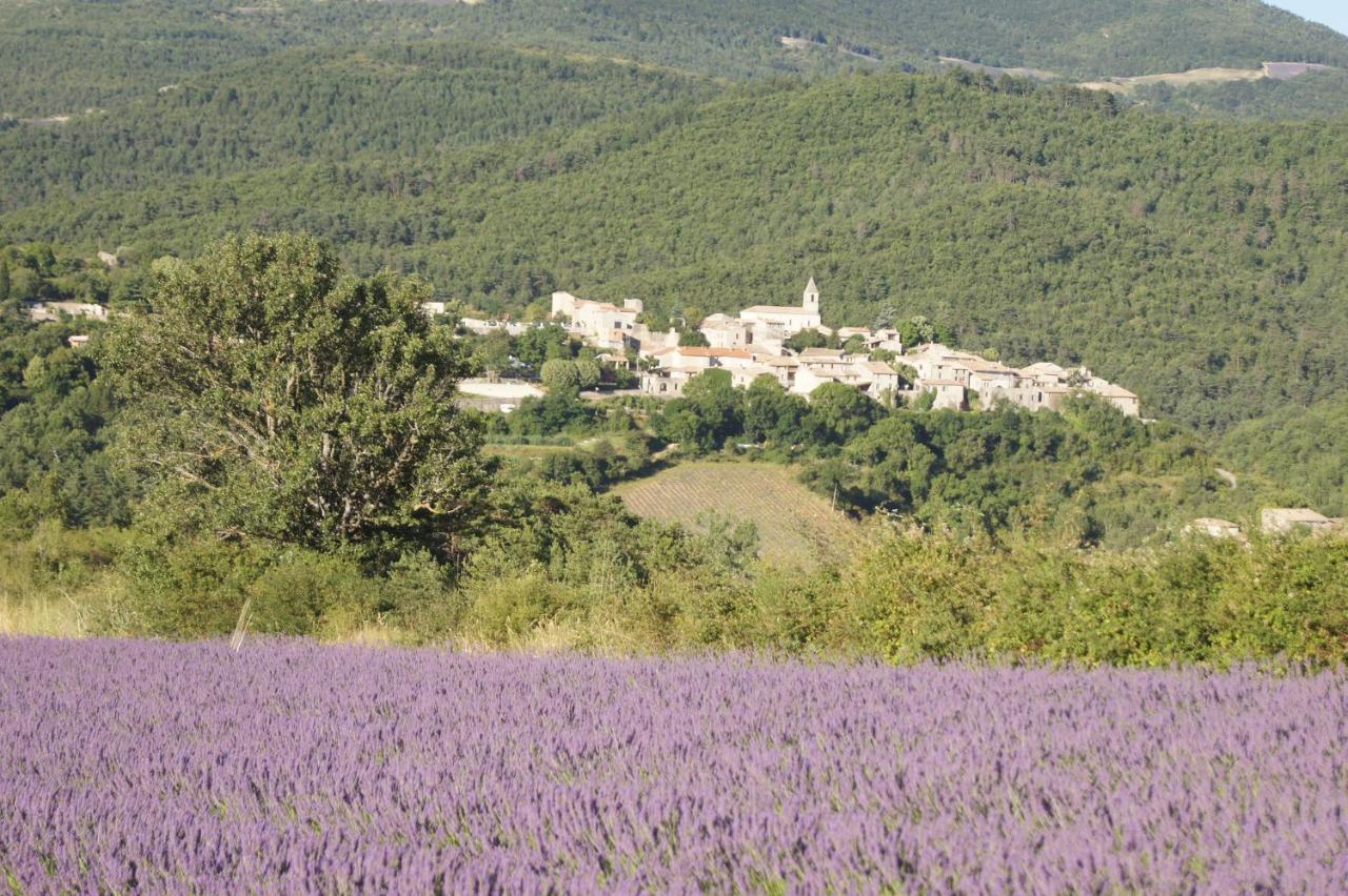 克拉维里尔酒店 Saint-Auban-sur-lʼOuvèze 外观 照片