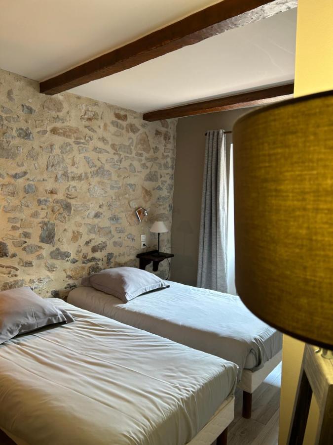 克拉维里尔酒店 Saint-Auban-sur-lʼOuvèze 外观 照片